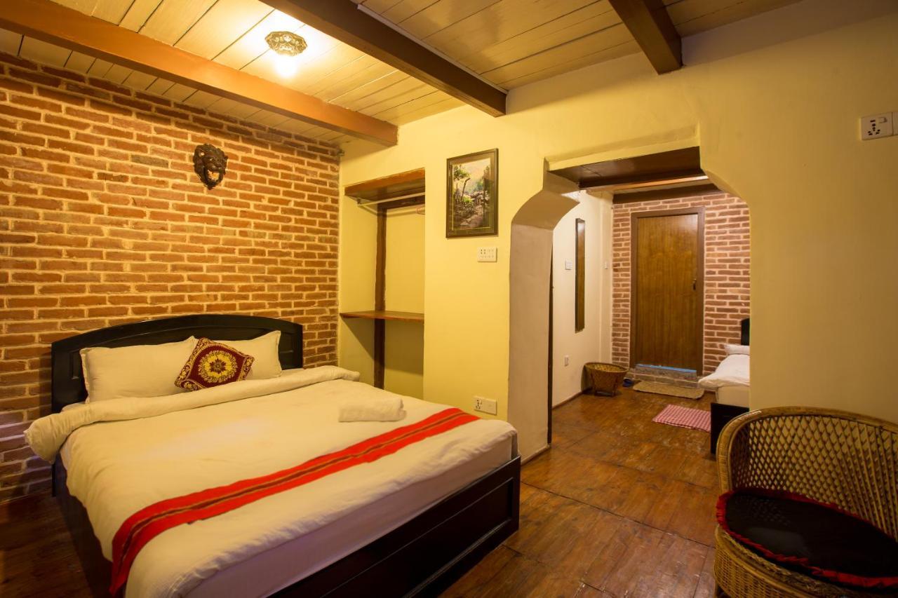 Tulaja Boutique Hotel Bhatgoan Exterior photo