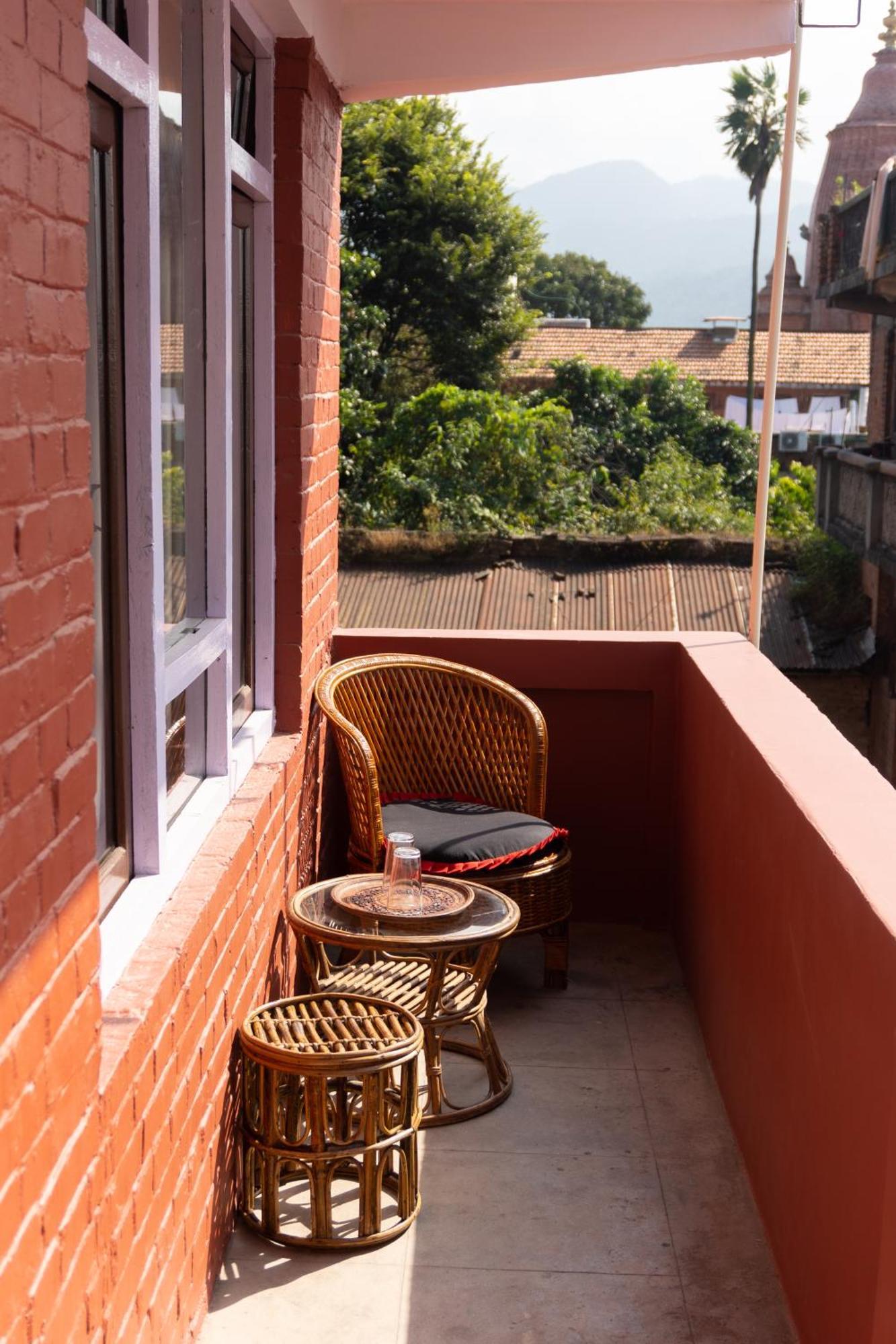 Tulaja Boutique Hotel Bhatgoan Exterior photo