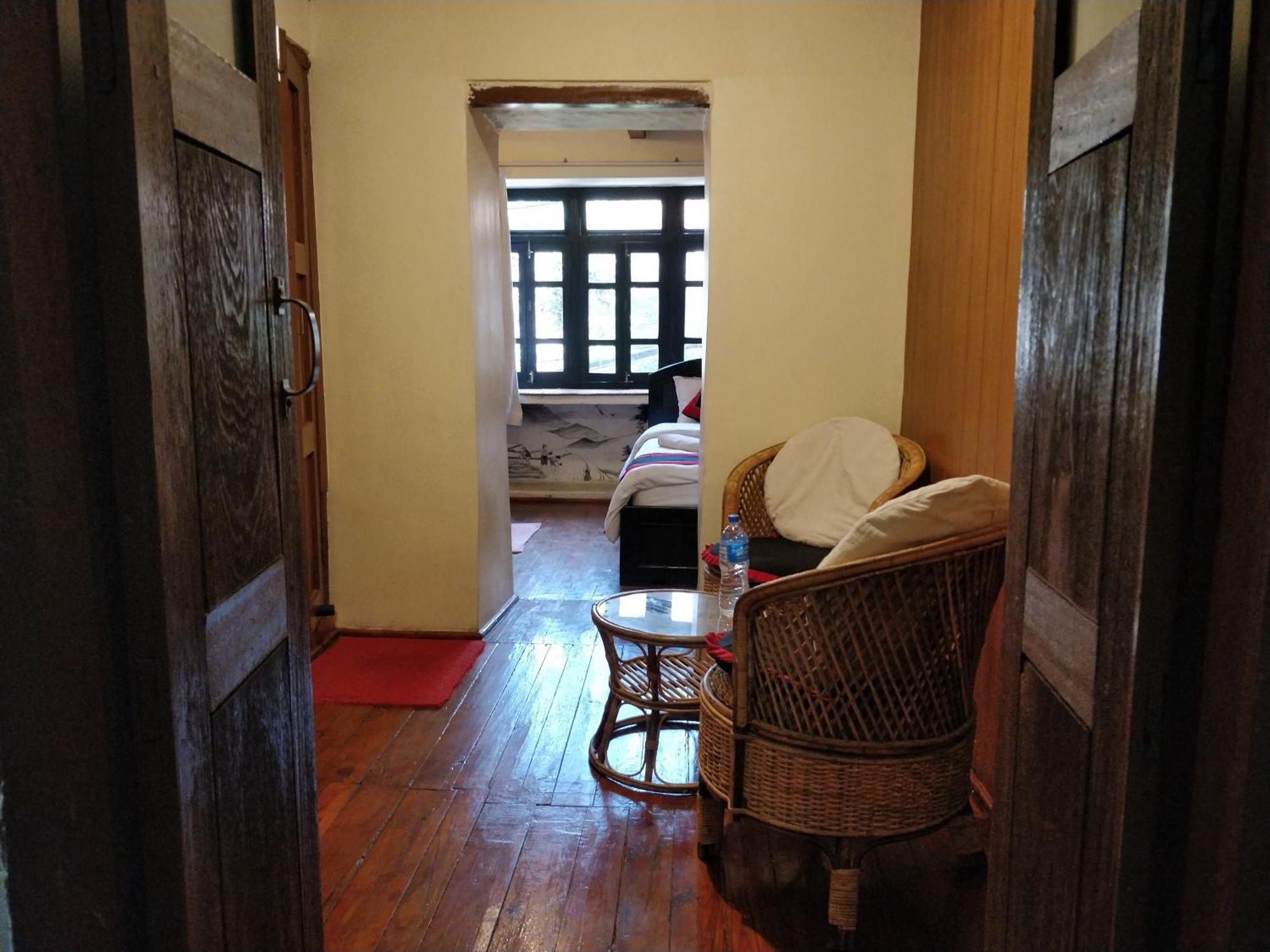 Tulaja Boutique Hotel Bhatgoan Room photo