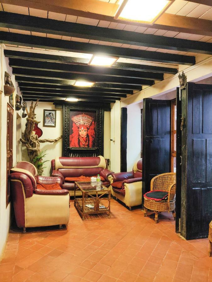 Tulaja Boutique Hotel Bhatgoan Exterior photo
