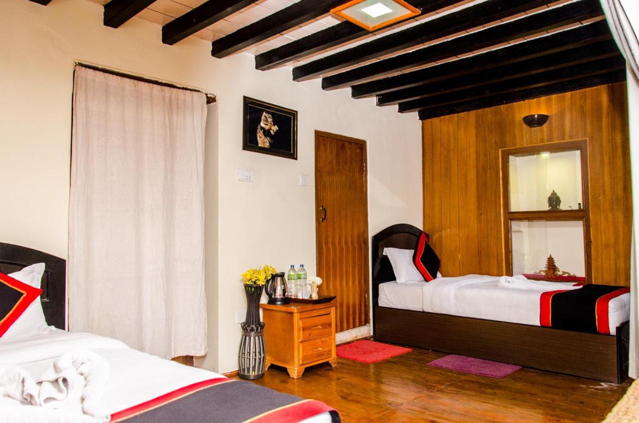 Tulaja Boutique Hotel Bhatgoan Exterior photo